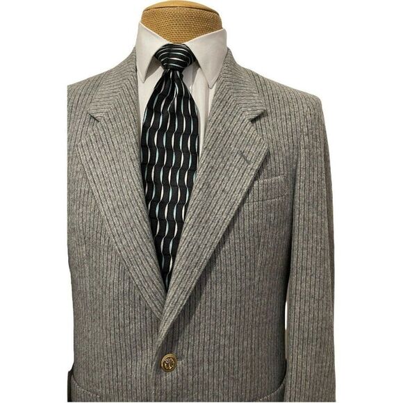Men's‎ Sports Coat Gray Gold Buttons Flannel Camel Hair Wool Blend Size 39 R - Picture 4 of 10